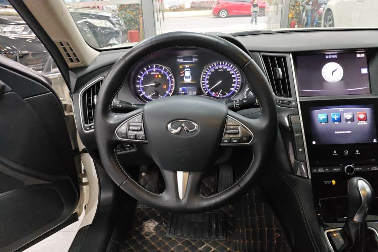 Used Infiniti Q50L 2016 2.0T Comfort Edition
