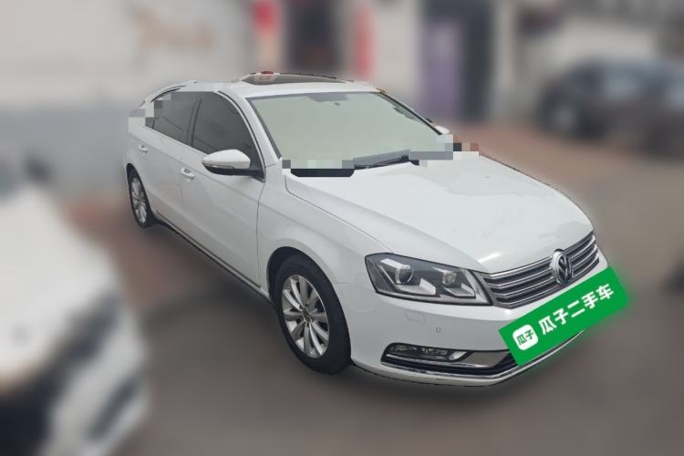 Used Volkswagen Magotan 2013 1.8TSI Luxury Model Front Right 45 Deg