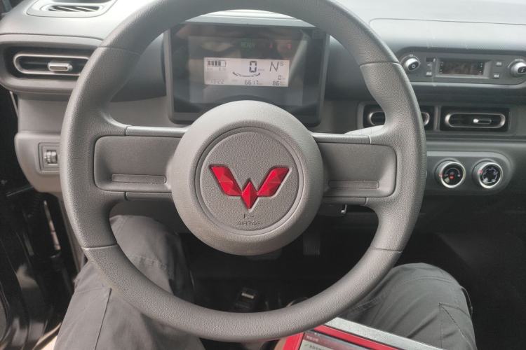 Used Wuling Zhiguang New Energy 2025 Standard Model