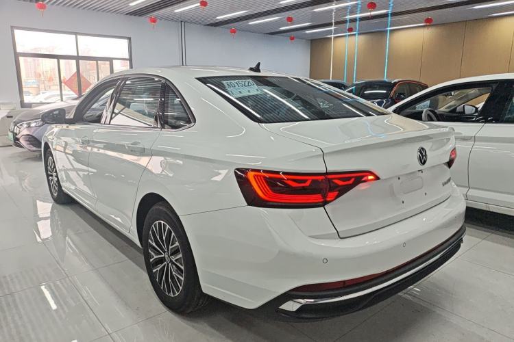 Used Volkswagen Sagitar 2025 Facelift 200TSI DSG Flyover Edition
