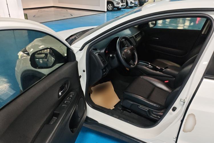 Used Honda Vezel 2020 1.5L CVT Pioneer Edition
