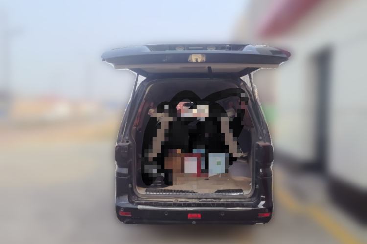 Used FORTHING Lingzhi 2019 M5L 1.6L 7-Seater Luxury Model China VI Standard