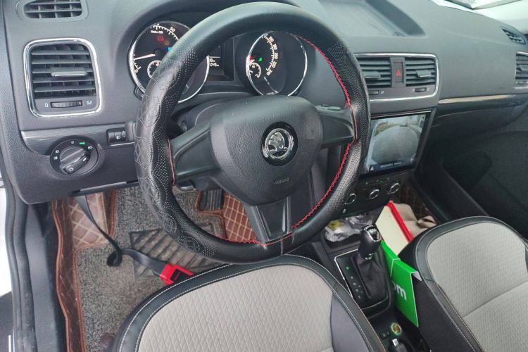 Used Skoda Yeti 2017 TSI280 DSG Advanced Edition
