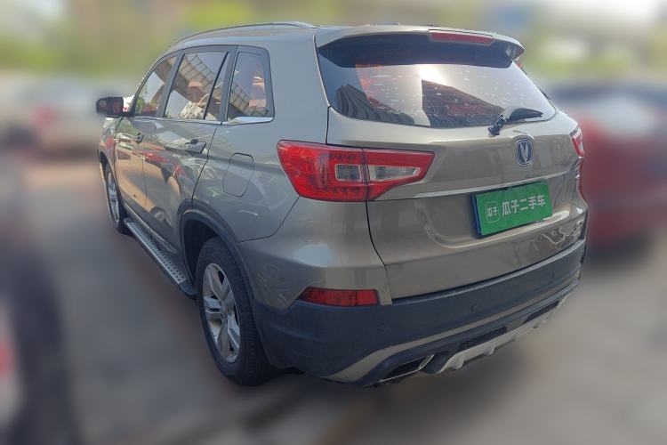 Used CHANGAN CS75 2017 Shangkui Edition 1.5T Automatic Fengyue Model
