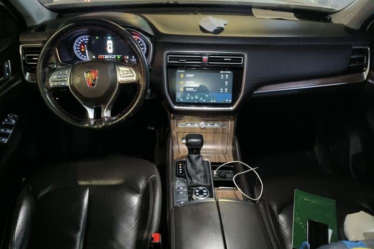 Used Roewe RX8 2018 30T Smart Connectivity Four-Wheel Drive Flagship Edition