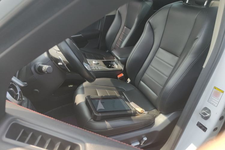 Used Wey VV5 2019 1.5T Two-Wheel Drive Color Pioneer
