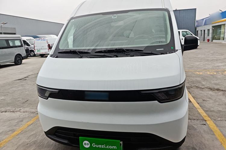 Used JMC E Fushun 2025 Model, Open Window Version, 53.58 kWh, Mid-axle, Mid-roof
