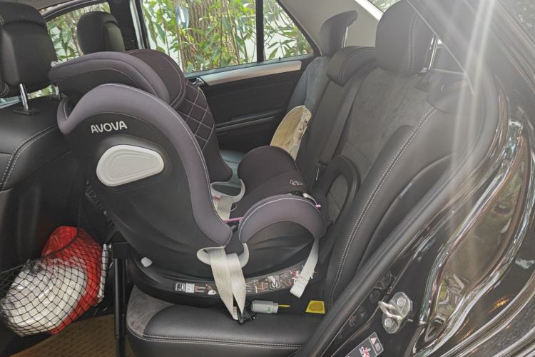 Used Mercedes-Benz M-Class 2010 ML 300 4MATIC