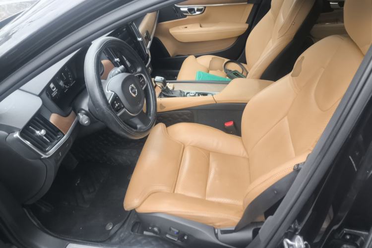 Used Volvo S90 2016 T6 AWD Zhiya Edition
