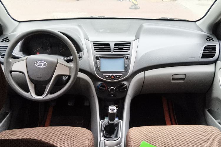 Used Hyundai Verna (older generation) 2016 1.4L Manual Smart GLS Trim
