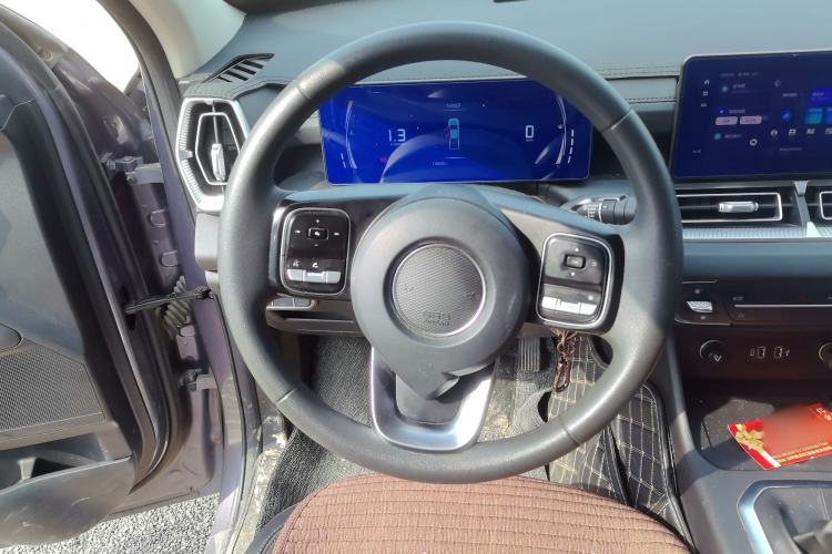 Used Great Wall King Kong Poer 2022 2.0T Manual Gasoline Two-Wheel-Drive Elite Version with Long Bed – GW4C20B Steering Wheel