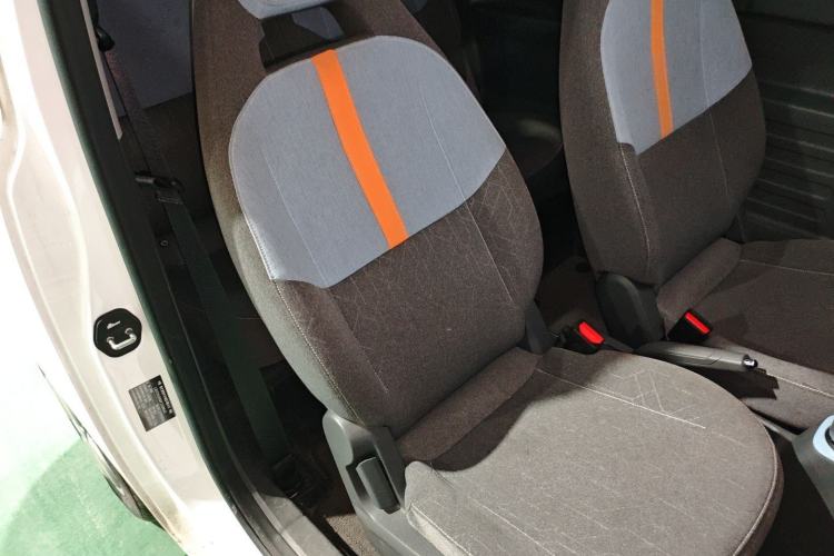 Used Geely Galaxy Panda 2023 Panda Mini 200km Endurance Bear
