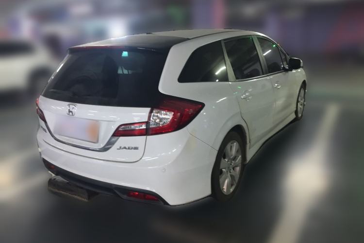 Used Honda Jade 2014 1.8L Automatic Comfort Elite Version 5 Seats
