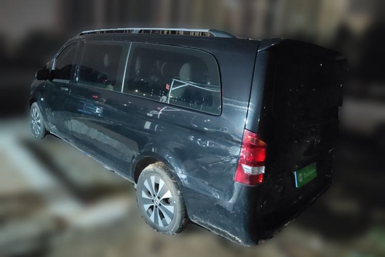 Used Mercedes-Benz Vito 2023 2.0T Elite Version 9 Seats