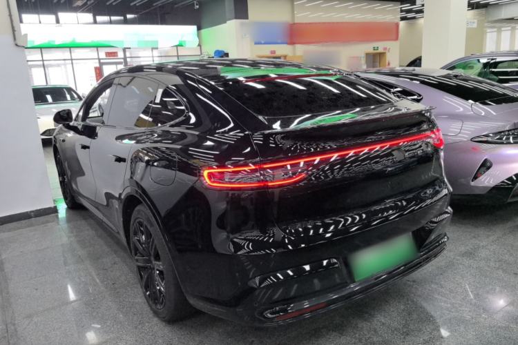 Used Hima Luxeed R7 2024 All-Electric 736 km Ultra Exterior 2