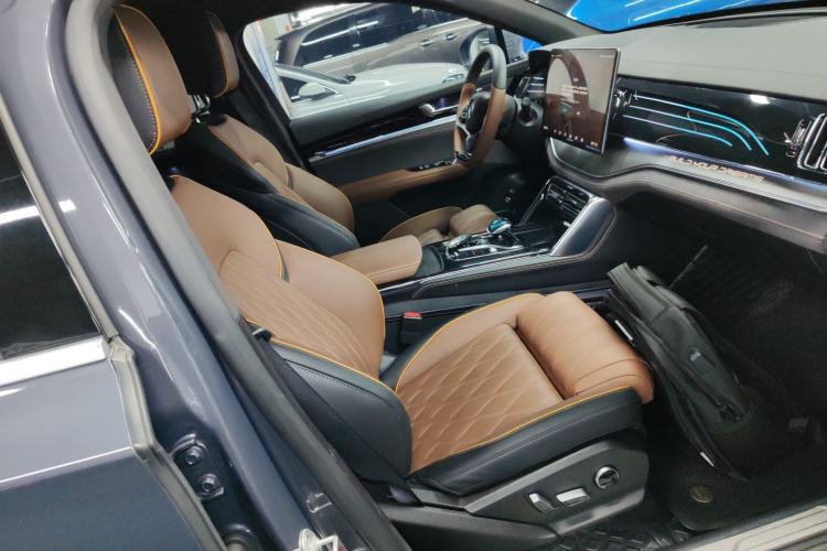 Used BYD Tang New Energy 2021 DM 2.0T Four-Wheel Drive High-Performance Flagship Model