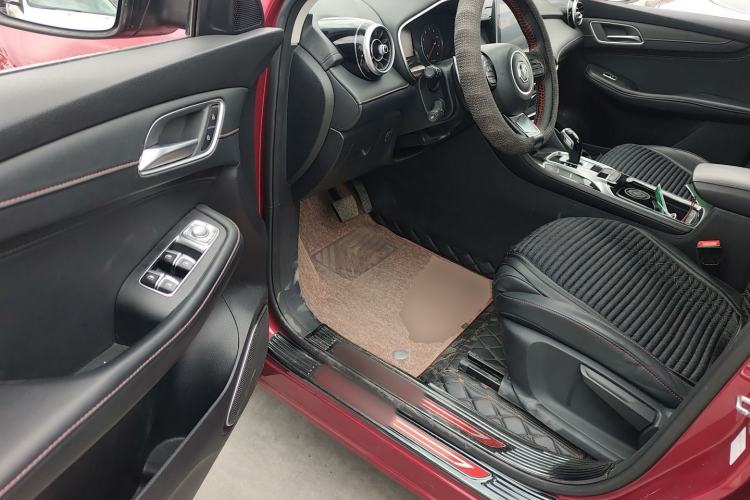 Used MG HS 2020 20T Automatic Two-Wheel Drive Ultra-Luxury Version China VI Standard