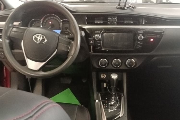 Used Toyota Levin 2014 1.6G CVT Elite Edition Center Console