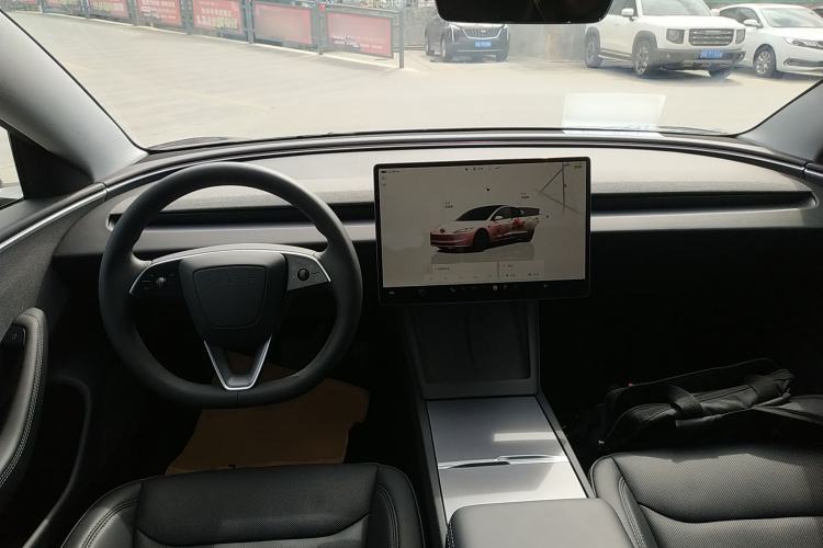 Used Tesla Model 3 2023 Rear-Wheel-Drive Version
