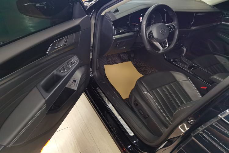 Used Volkswagen Passat 2023 Revised 330TSI Starry Elite Edition Driver Seat