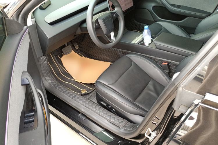 Used Tesla Model 3 2023 Rear-Wheel-Drive Version
