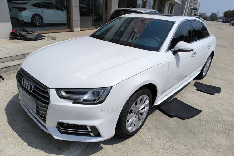 Used Audi A4L 2019 40 TFSI Ambition China VI