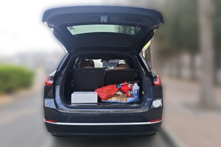 Used Nio ES8 2020 580 km Range Signature Edition Six-Seater Version
