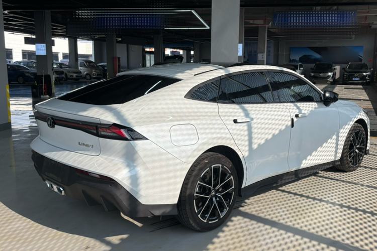 Used Changan UNI-V iDD 2024 Blue Whale Smart Electric iDD 136km Luxury Model
