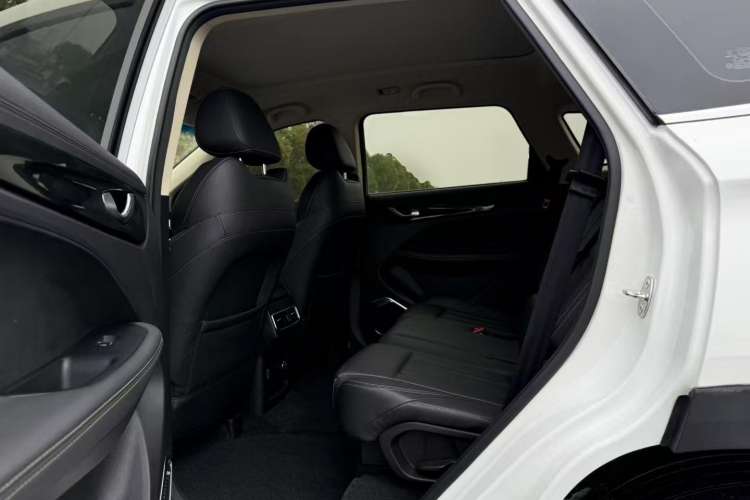 Used JETOUR X90 2019 1.6T DCT Luxury Touring Edition 5 Seats China VI Standard