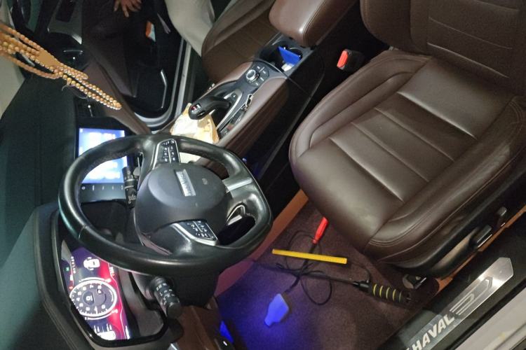 Used Haval F7 2020 2.0T All-Wheel Drive iJoy Left Front Seat