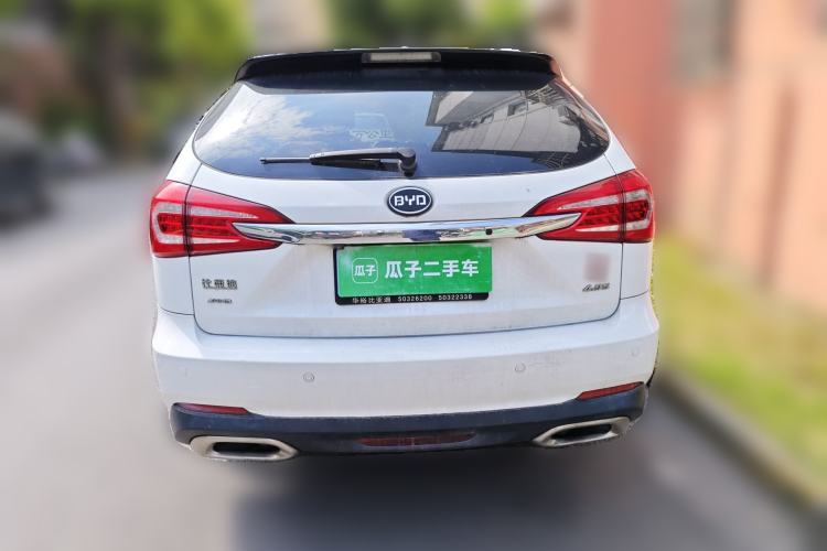 Used BYD Tang New Energy 2015 2.0T Four-Wheel-Drive Flagship Model Rear