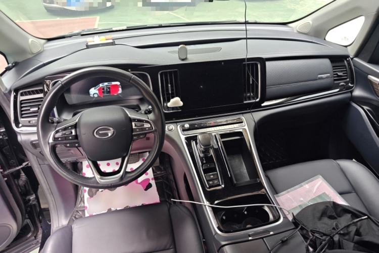 Used GAC Trumpchi M8 2021 Lingxiu Series 390T Deluxe Edition Center Console