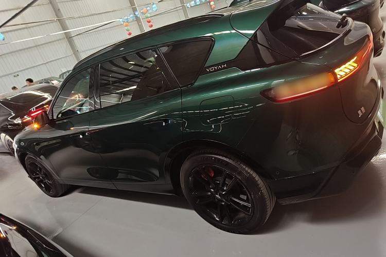 Used VOYAH FREE 2025 318 318 km Rear-Drive Touring Edition