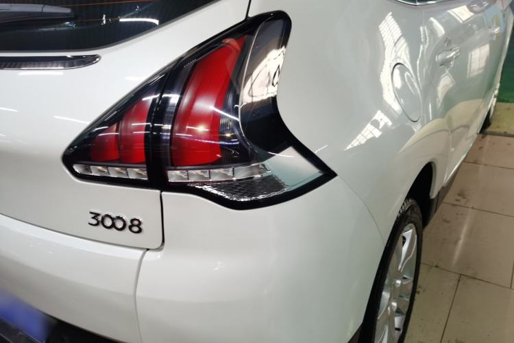 Used Peugeot 3008 2016 2.0L Automatic Classic Edition