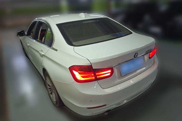 Used BMW 3 Series 2014 320Li Fashion Model Rear Left 45 Deg