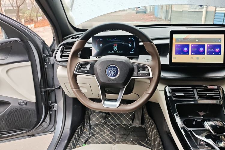 Used BYD Qin PLUS 2024 HONOR Edition DM-i 55KM Leading Model
