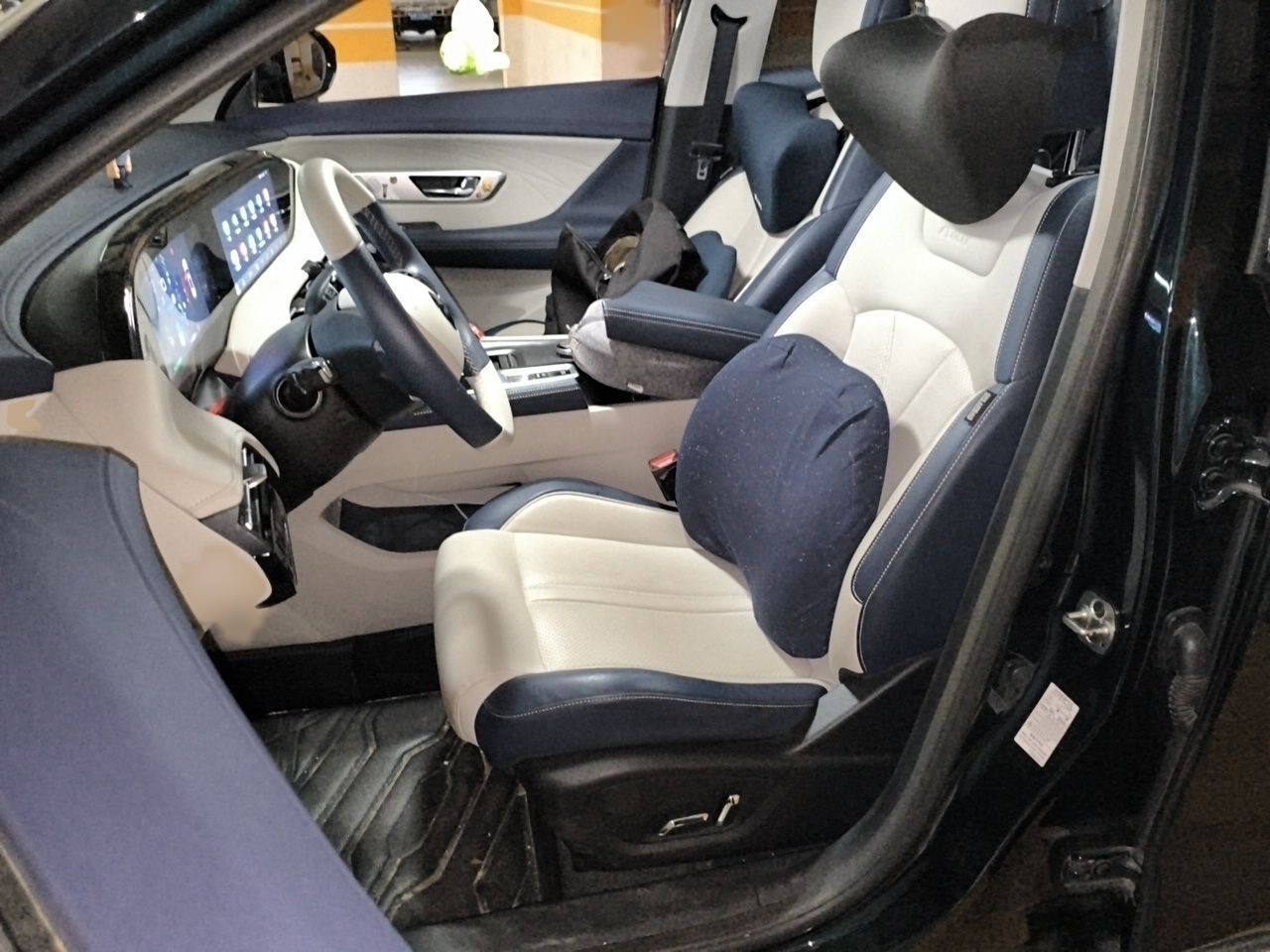 Dongfeng Aeolus Huge 2022 Mach Dual-Motor 1.5T MHD Dare-to-Dream Edition — снимка 16