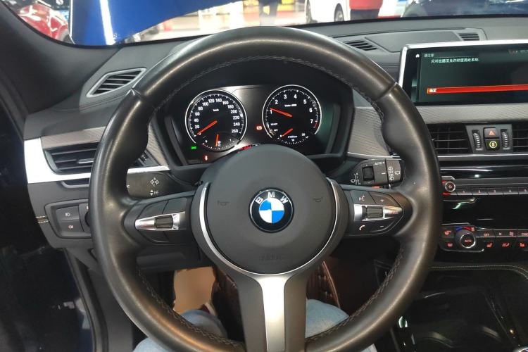 Used BMW X2 2019 sDrive25i Luxury Model with M Off-Road Package China VI Emission Standard
