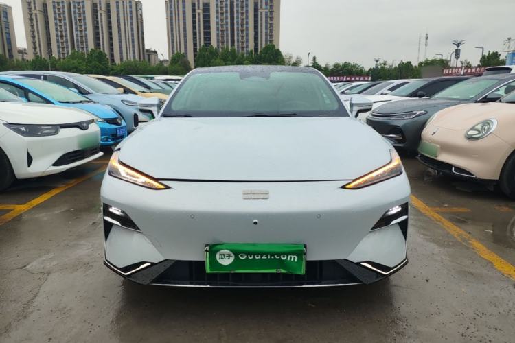 Used Geely Galaxy E8 2025 700 km Long-Range Intelligent Driving Version