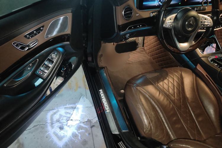 Used Mercedes-Benz Maybach S-Class 2018 S 450 4MATIC Driver Seat