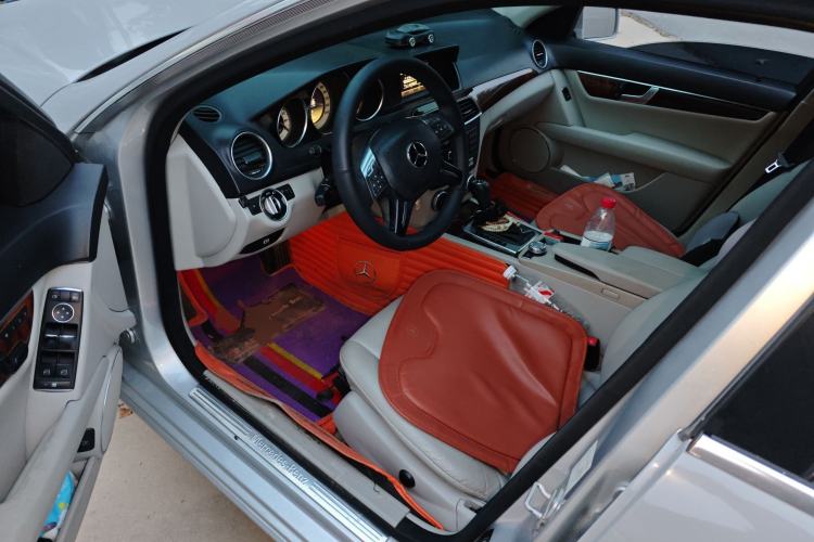 Used Mercedes-Benz C-Class 2011 C 200 CGI Elegant Model
