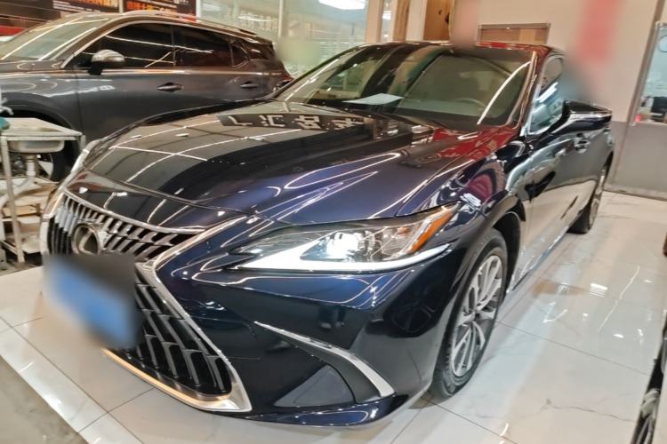 Used Lexus ES 2021 200 Excellence Edition