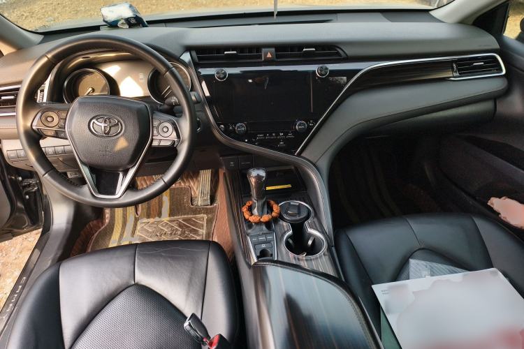 Used Toyota Camry 2019 2.5G Luxury Edition China V Standard Center Console