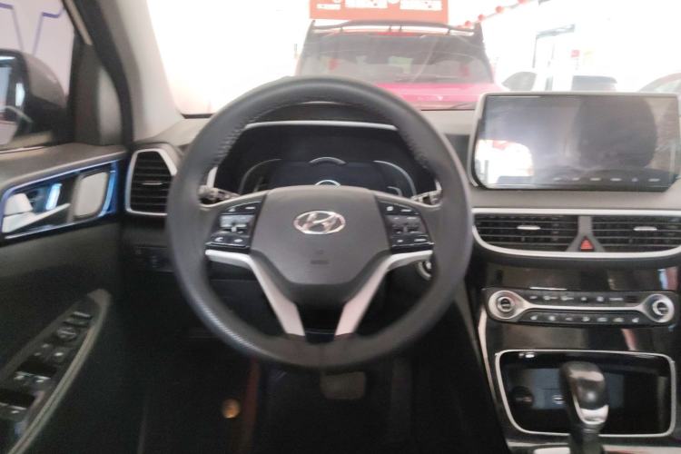 Used Hyundai Tucson 2019 280TGDi Dual-Clutch Two-Wheel Drive Smart Connect Version China VI