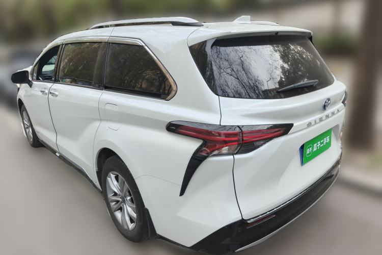 Used Toyota SIENNA 2021 2.5L Hybrid Platinum Edition Rear Left 45 Deg