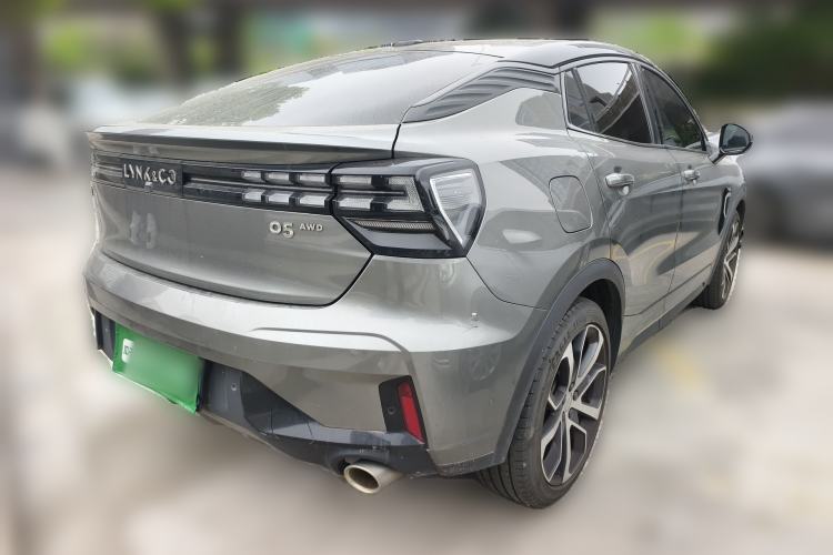 Used Lynk & Co 05 2020 2.0TD Four-Wheel Drive HypeHalo Rear Right 45 Deg