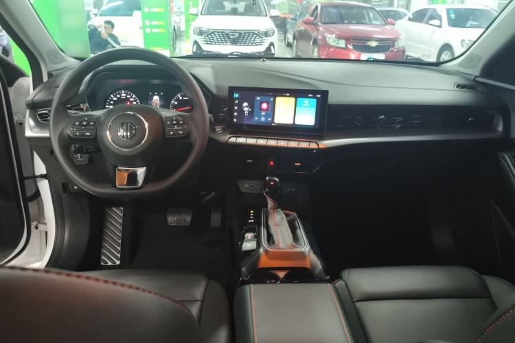 Used MG 5 2022 180 DVVT CVT Youth Style Edition Center Console