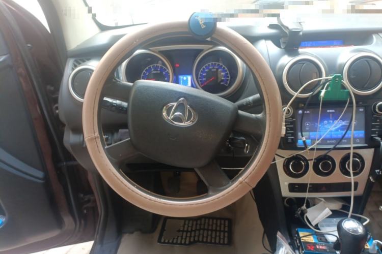 Used CHANGAN KAICHENG Ounuo S 2014 1.5L Base Version Steering Wheel