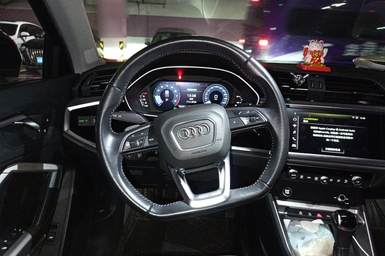 Used Audi Q3 2021 35 TFSI Fashion Dynamic Model
