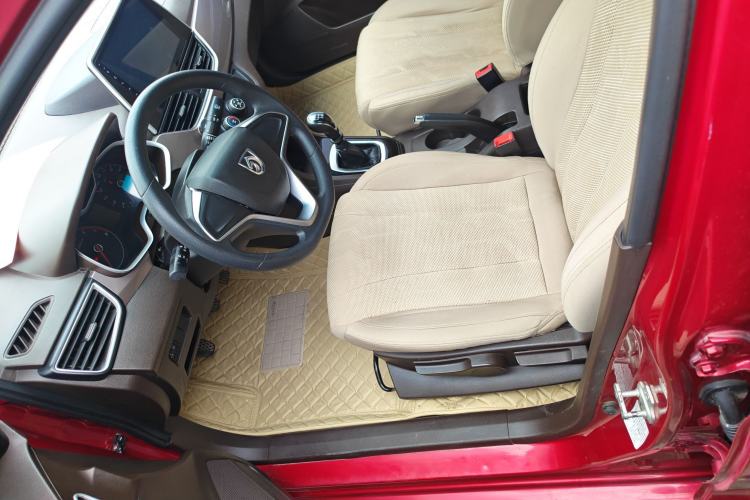 Used Baojun 310W 2017 1.5L Manual Comfort Version China V
